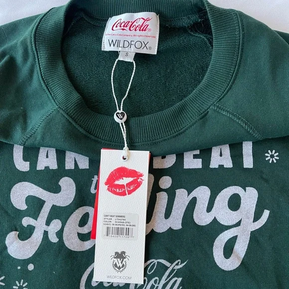 Wildfox X Coca-Cola Can't Beat the Feeling Sommers Sweater in Green Size Small - Picture 6 of 9